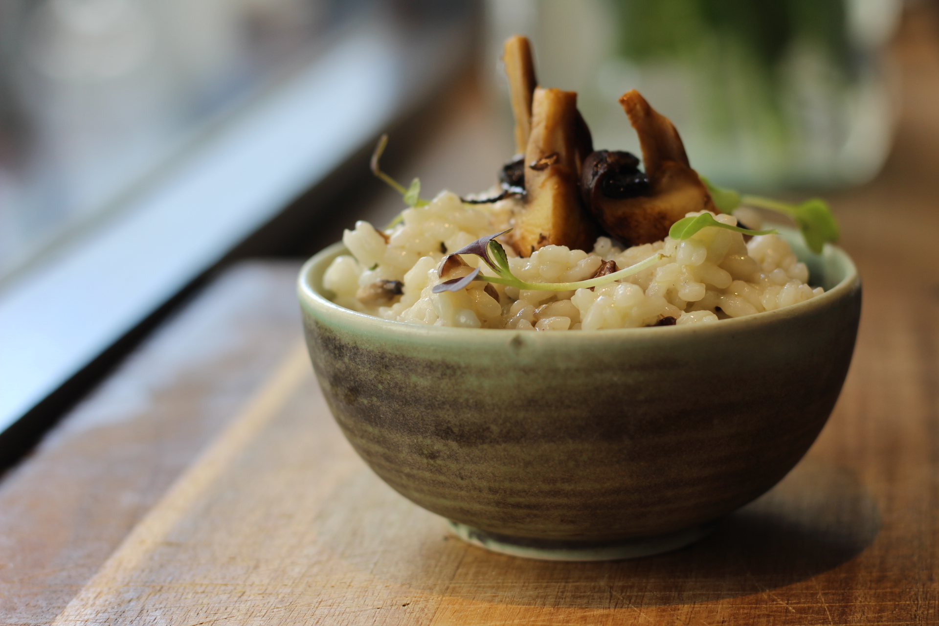Arroz cremoso de portobello y boletus con aceite de trufa