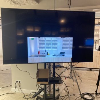 photo_5945010812940830837_y