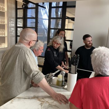 photo_5945010812940830839_y (1)