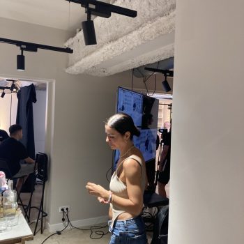 photo_5945010812940830855_y